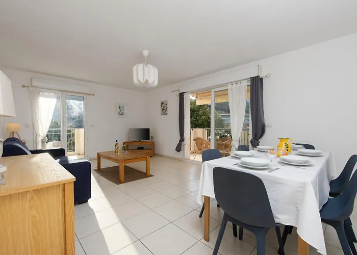 Melanie - Agreable 3 Pieces - Centre - Parking Appartement *