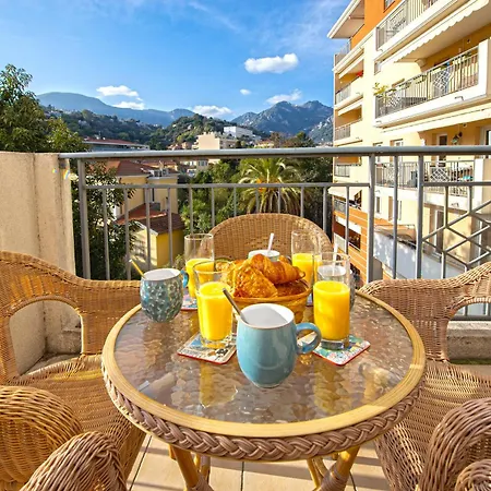 Beau 3 P. Parfaitement Situé Et Place De Parking à Disposition Appartamento Mentone